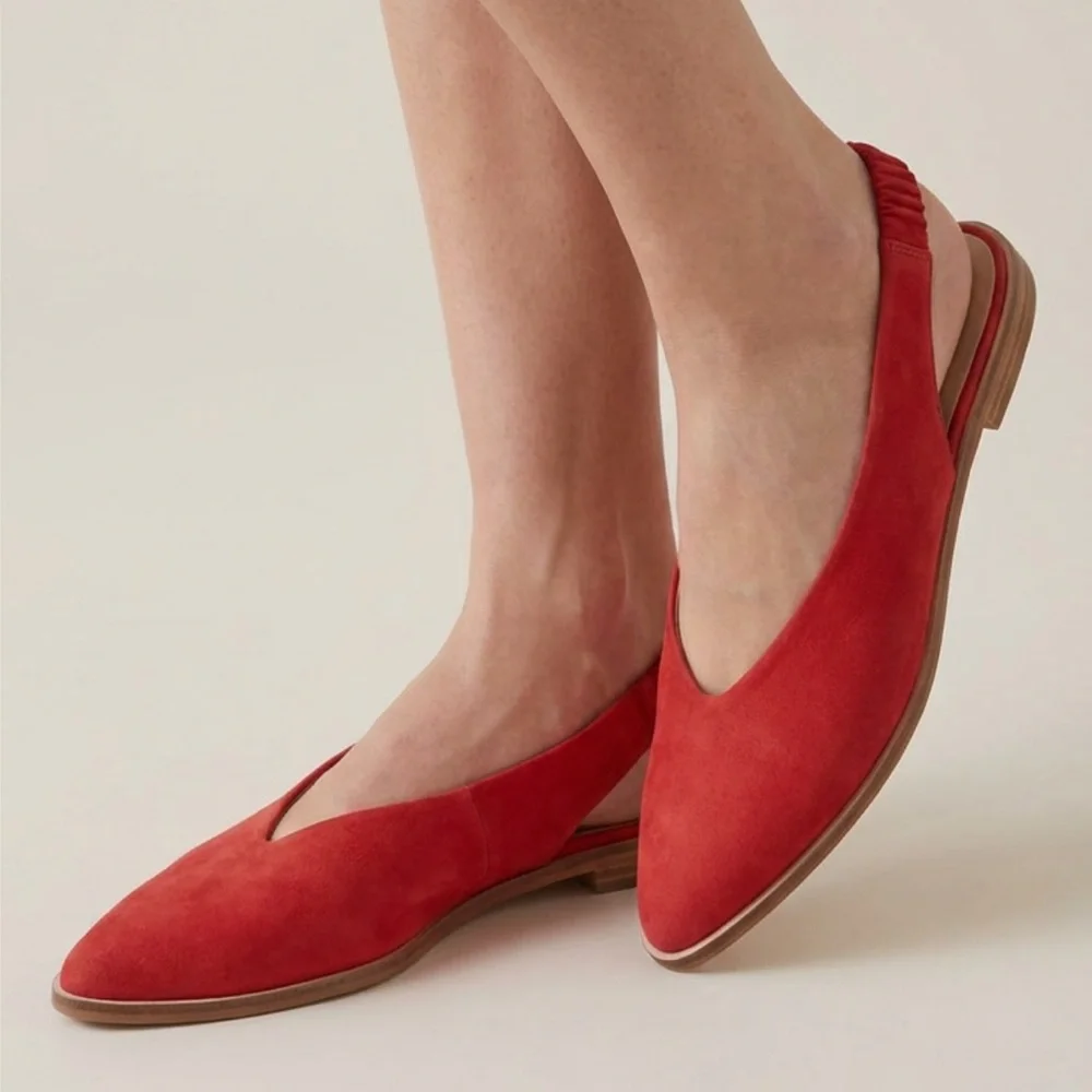 COS beautiful red
